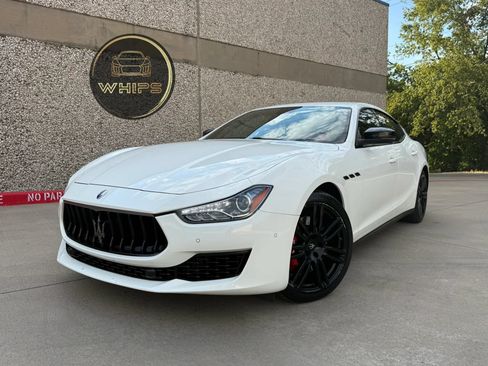 Used 2019 Maserati Ghibli S Q4 AWD/4WD image 1