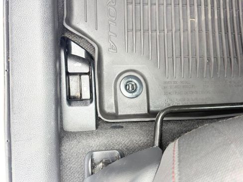 Used 2024 Toyota Corolla SE FWD image 19