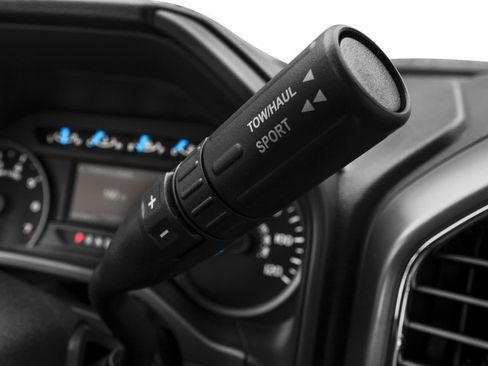 Used 2016 Ford F150 XLT w/ Equipment Group 302A Luxury AWD/4WD image 10
