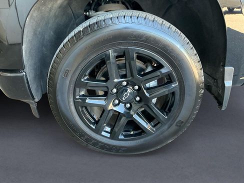 Used 2024 Chevrolet Silverado 1500 RST w/ Protection Package AWD/4WD image 9