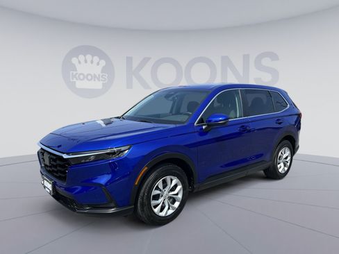Used 2025 Honda CR-V LX image 1