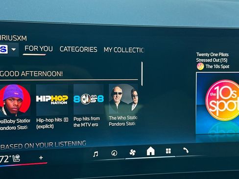 Used 2025 BMW X3 xDrive30i w/ Premium Package image 23