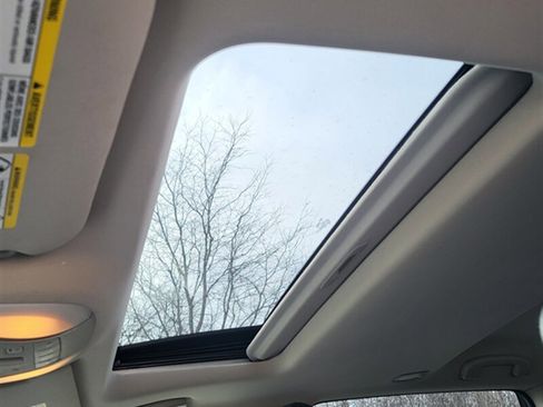 Used 2015 INFINITI QX60 AWD w/ Premium Plus Package image 28