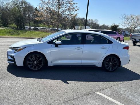 Used 2024 Toyota Corolla SE image 7