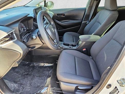 Used 2023 Toyota Corolla LE image 16