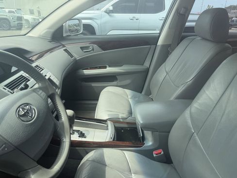 Used 2008 Toyota Avalon XLS FWD image 10