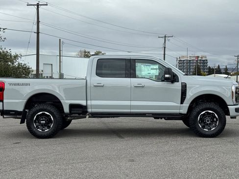 New 2026 Ford F250 Lariat w/ Tremor Off-Road Package image 8