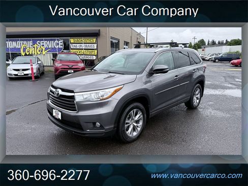 Used 2015 Toyota Highlander XLE AWD/4WD image 2