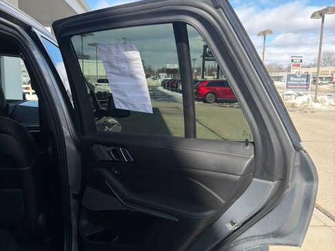 Used 2026 BMW X5 xDrive40i image 19