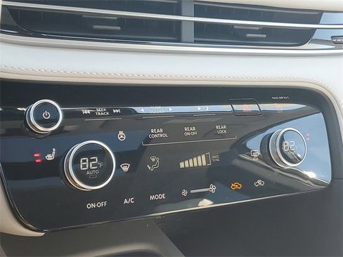 Certified 2026 INFINITI QX60 Pure w/ Cargo Package image 28