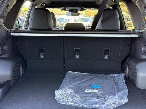 New 2025 Subaru Forester Limited image 12