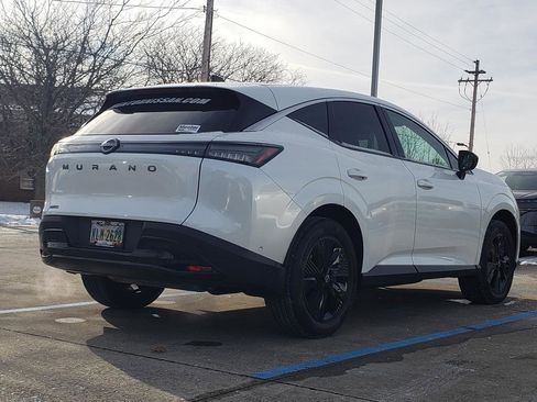 Certified 2025 Nissan Murano SV image 11