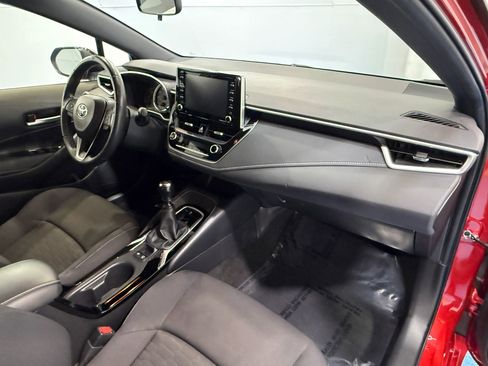 Used 2021 Toyota Corolla SE FWD image 17