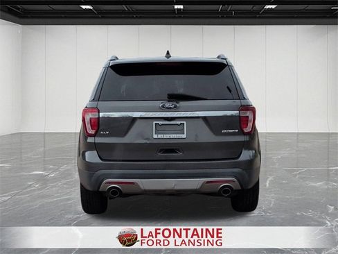 Used 2016 Ford Explorer XLT w/ Equipment Group 202A image 4