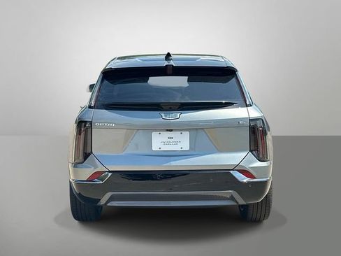 New 2027 Cadillac Optiq Premium Sport w/ LPO, Floor Liner Package AWD/4WD image 15