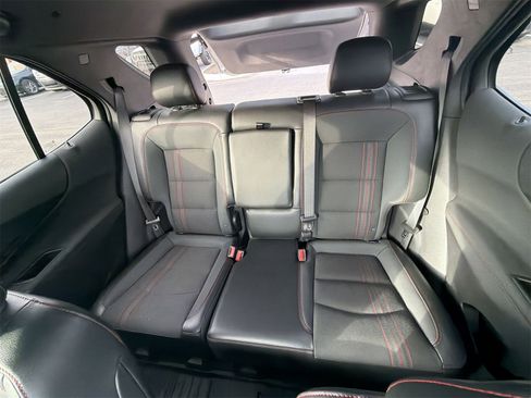 Used 2023 Chevrolet Equinox RS image 24