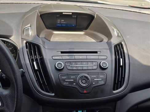 Used 2017 Ford Escape SE w/ SE Cold Weather Package FWD image 15