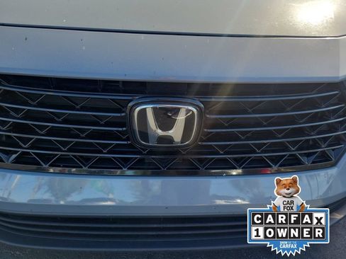 Used 2025 Honda Accord SE image 7
