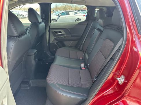 New 2025 Nissan Kicks SR image 13