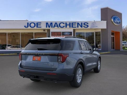 New 2026 Ford Explorer Active AWD/4WD image 8