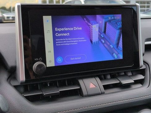 Used 2025 Toyota RAV4 XLE w/ Convenience Package FWD image 13