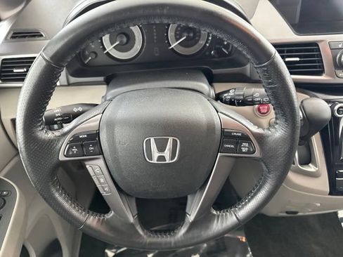 Used 2014 Honda Odyssey EX-L image 29
