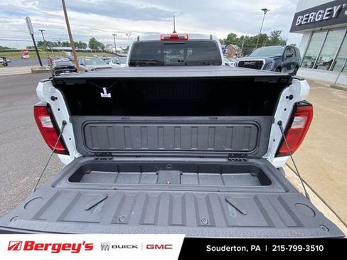 Used 2026 GMC Canyon AT4 w/ Technology Plus Package AWD/4WD image 28