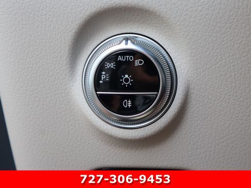 Certified 2023 Mercedes-Benz C 300 Sedan image 23