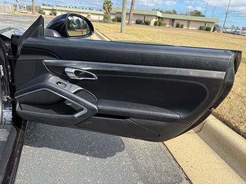 Used 2015 Porsche 911 Carrera S image 24