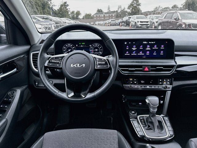 Used 2024 Kia Seltos S AWD/4WD image 22