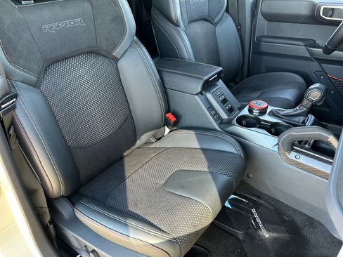 New 2025 Ford Bronco Raptor w/ Interior Carbon Fiber Pack AWD/4WD image 19