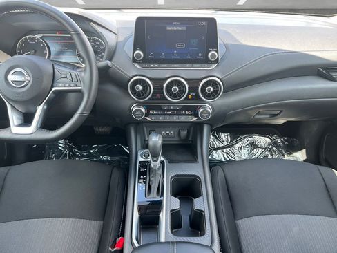 Used 2025 Nissan Sentra SV w/ All-Weather Package image 3