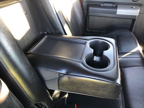 Used 2014 Ford F350 Lariat w/ Lariat Interior Package image 21