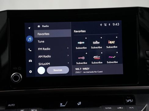 Certified 2025 Toyota Camry SE image 19
