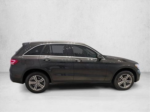 Certified 2022 Mercedes-Benz GLC 300 4MATIC image 4