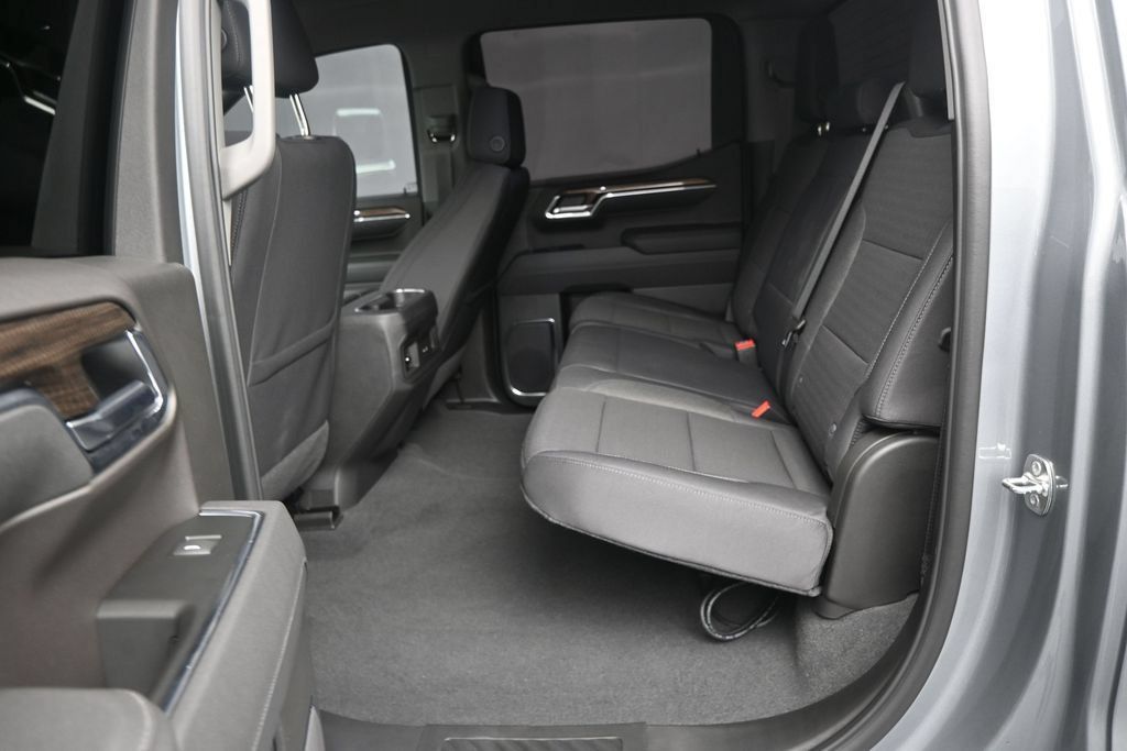 Used 2026 Chevrolet Silverado 1500 RST RWD image 14