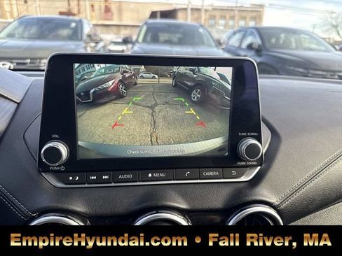 Used 2024 Nissan Sentra SV image 22