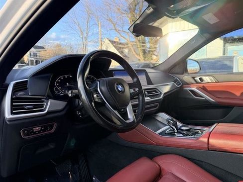 Used 2021 BMW X6 xDrive40i w/ Convenience Package AWD/4WD image 9