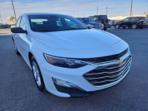 Used 2024 Chevrolet Malibu LS image 11
