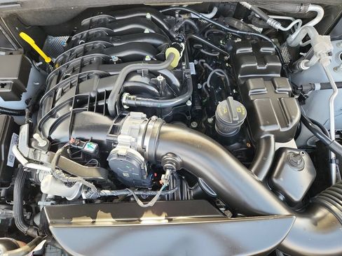 Used 2024 Dodge Durango GT AWD/4WD image 27