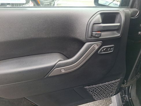 Used 2016 Jeep Wrangler Unlimited Sport w/ Quick Order Package 24S image 22