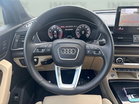 Used 2021 Audi Q5 Prestige w/ Prestige Package AWD/4WD image 16
