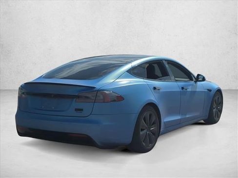 Used 2021 Tesla Model S Plaid image 5
