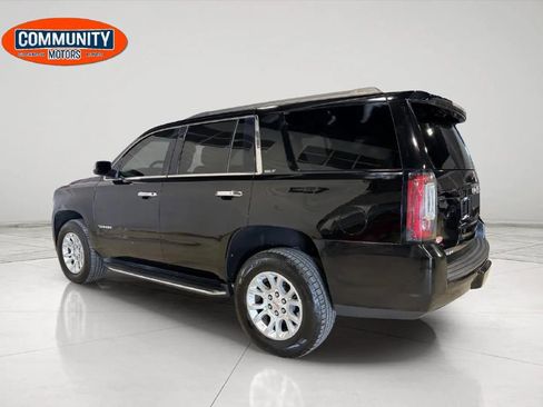 Used 2019 GMC Yukon SLT image 3
