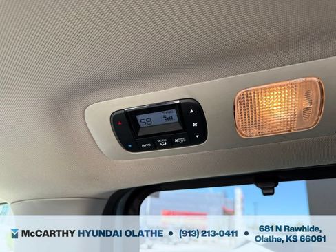 Used 2017 Honda Odyssey EX-L image 24