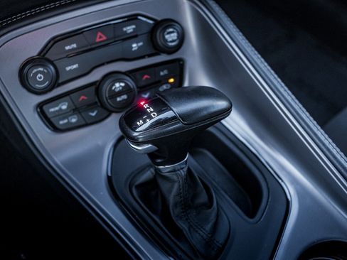 Used 2023 Dodge Challenger SXT image 25