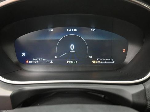Used 2020 Lincoln Nautilus Reserve AWD/4WD image 4
