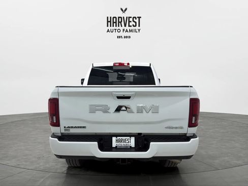 Used 2026 RAM 2500 Laramie AWD/4WD image 5
