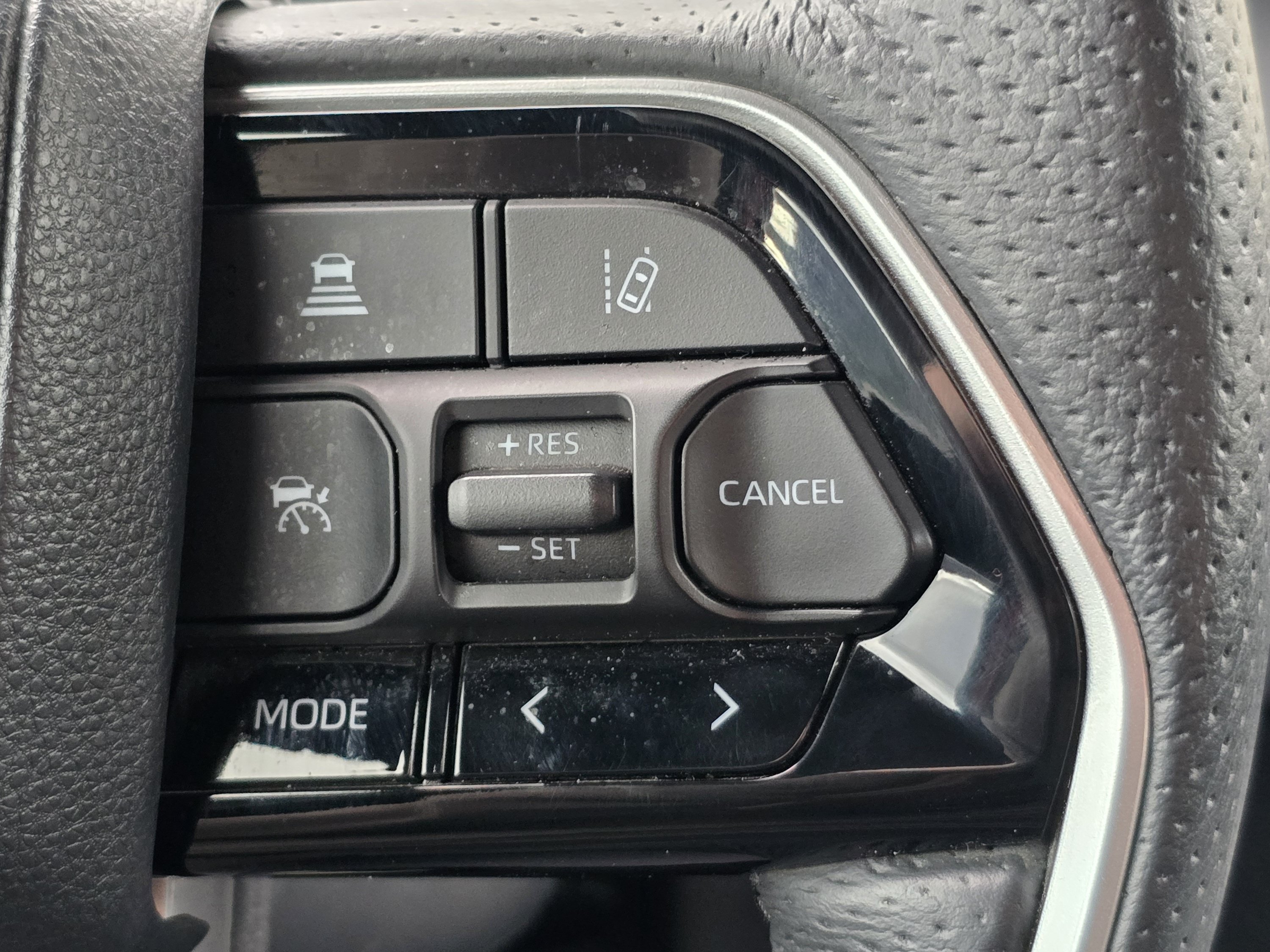 Used 2025 Toyota Tundra Platinum AWD/4WD image 20
