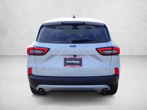 New 2026 Ford Escape Active w/ Cold Weather Package AWD/4WD image 3